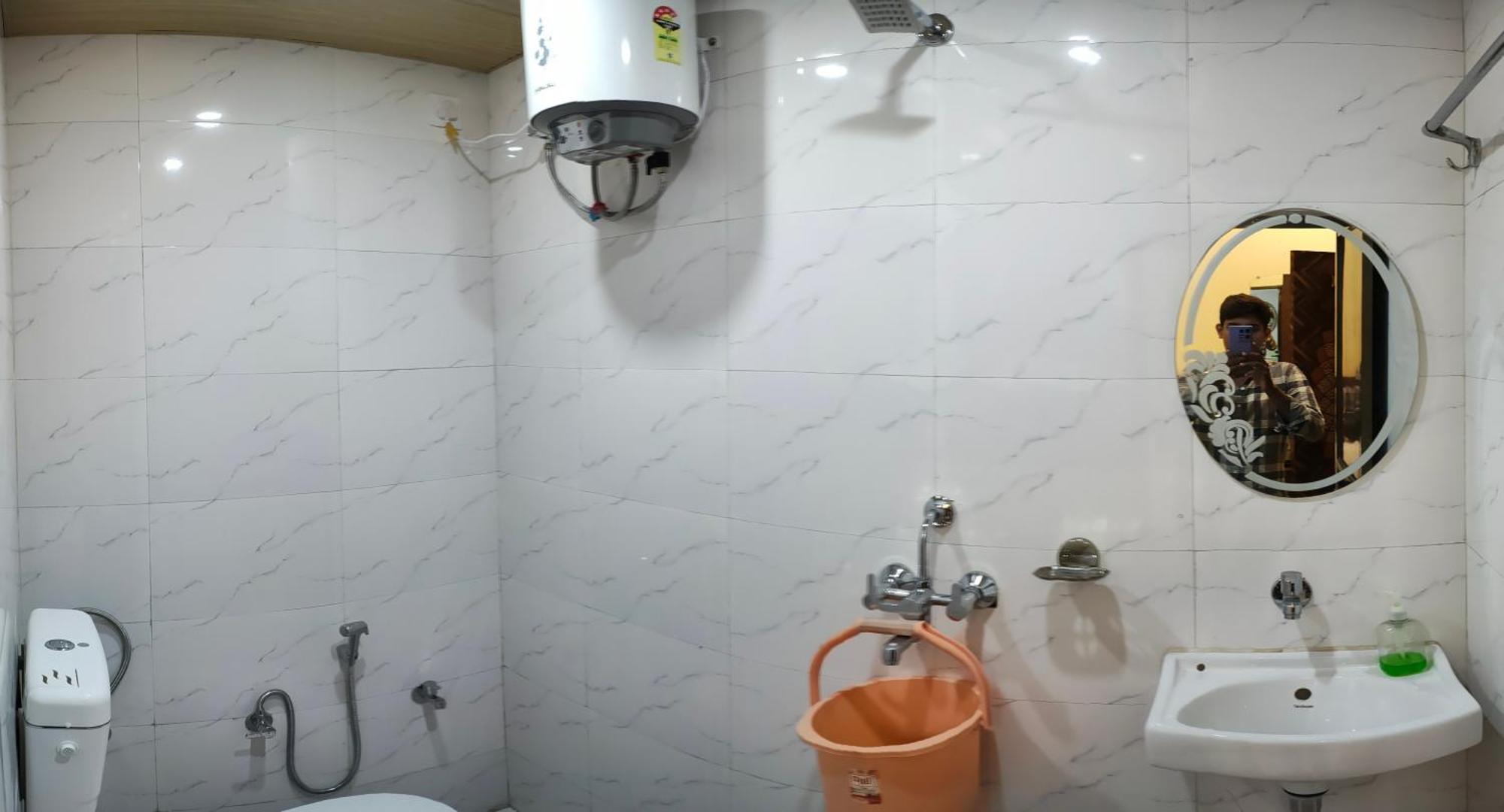 Ganga Sparsh Hotel พาราณสี ภายนอก รูปภาพ