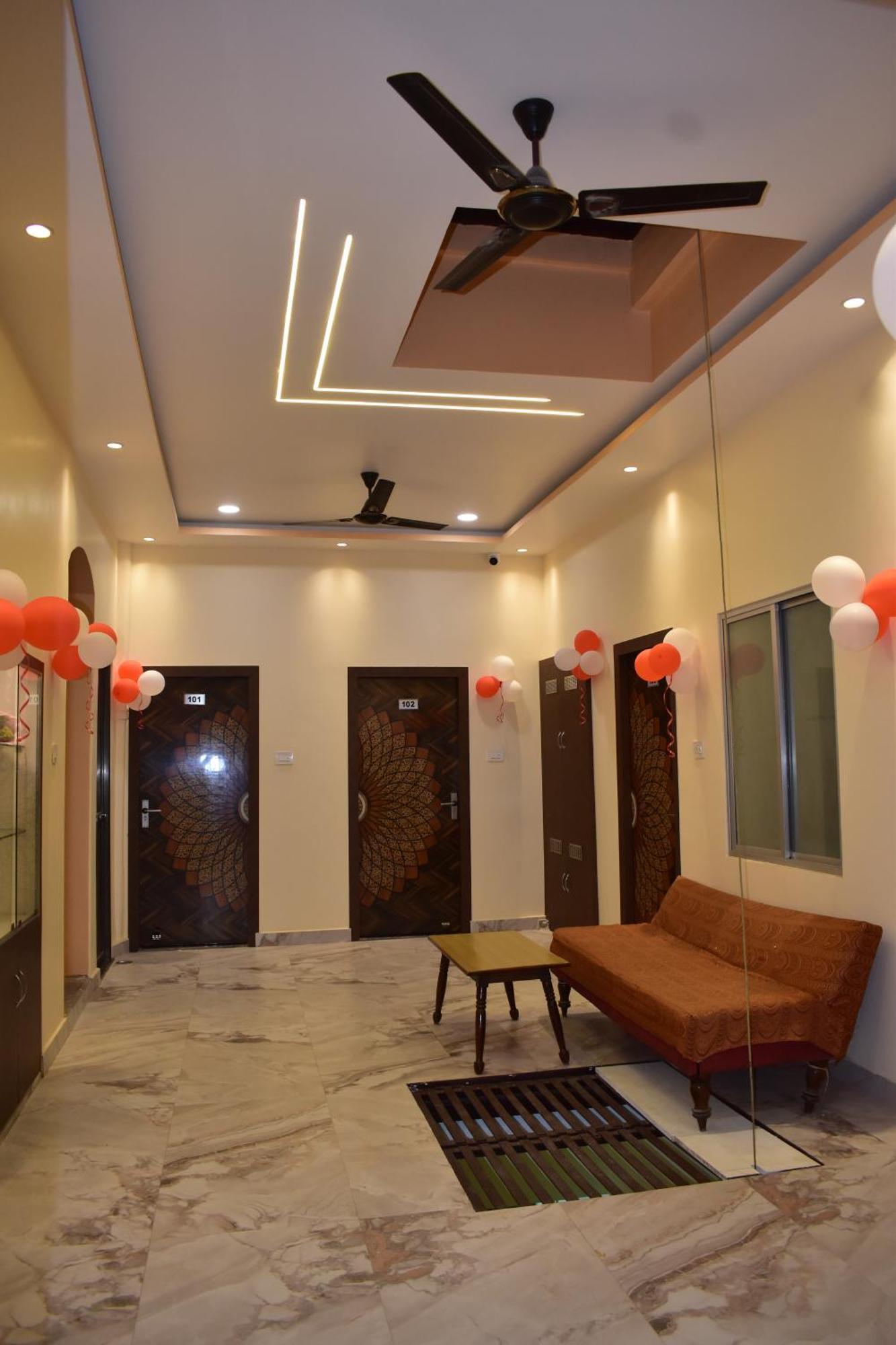 Ganga Sparsh Hotel พาราณสี ภายนอก รูปภาพ